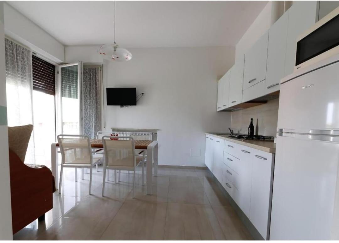 Appartamenti Residence Tulipano Sirmione Eksteriør bilde