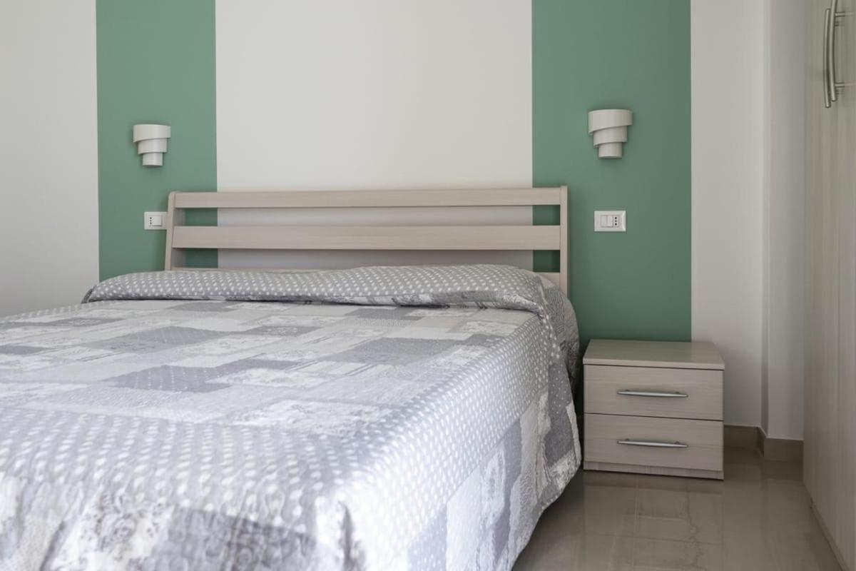Appartamenti Residence Tulipano Sirmione Eksteriør bilde