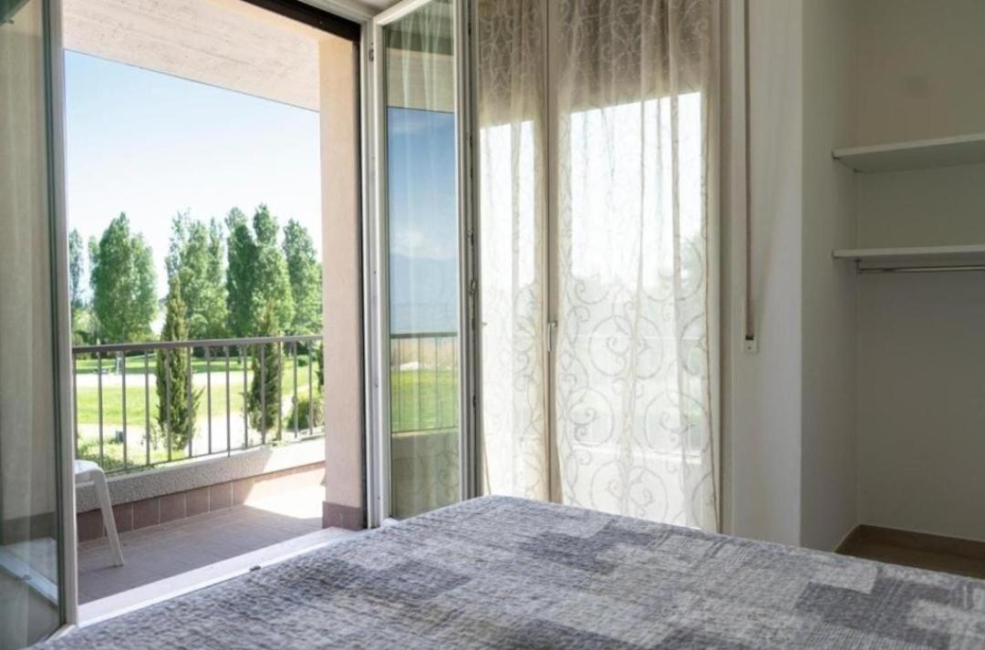 Appartamenti Residence Tulipano Sirmione Eksteriør bilde