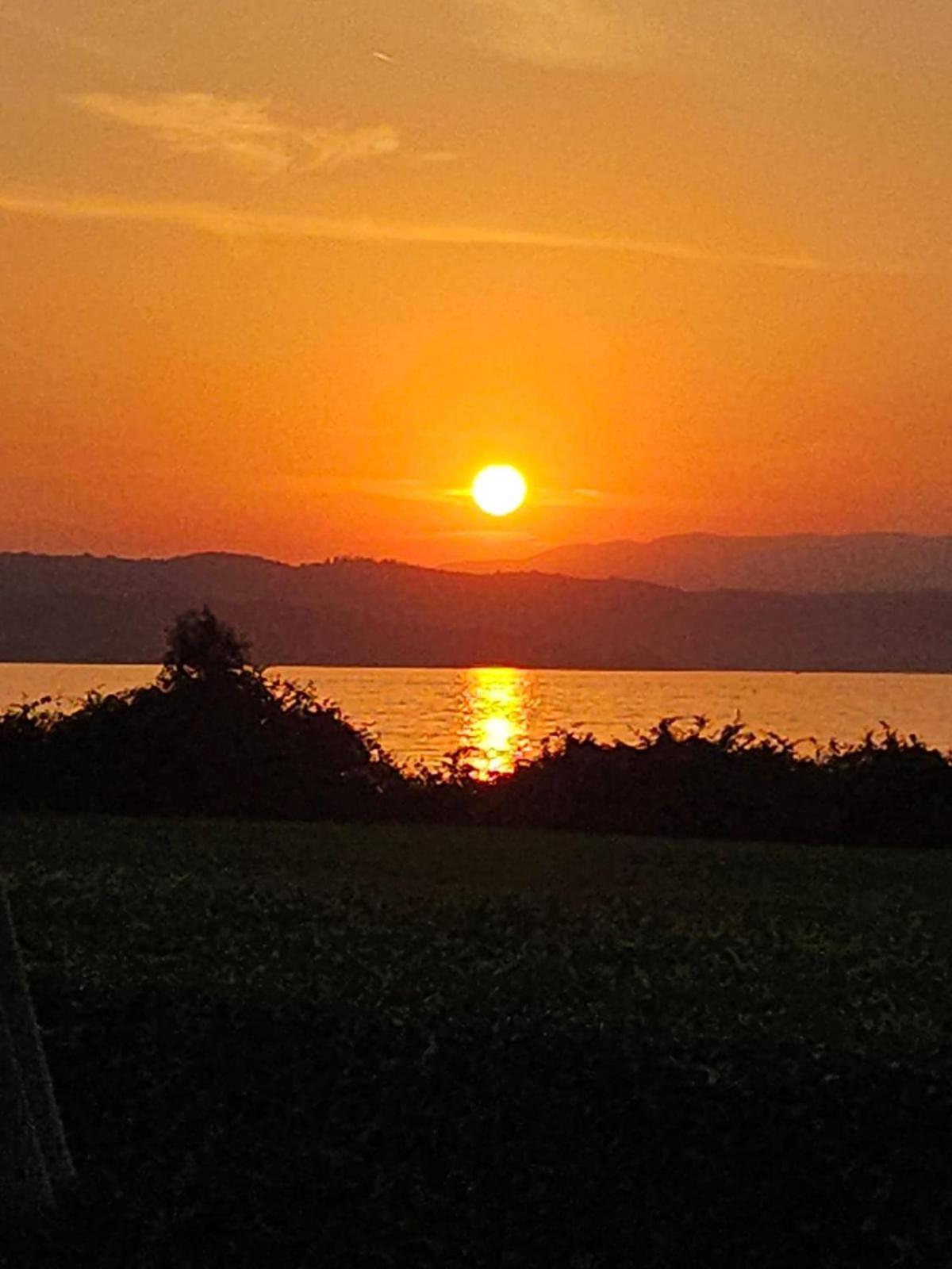 Appartamenti Residence Tulipano Sirmione Eksteriør bilde