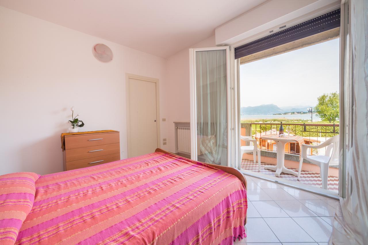 Appartamenti Residence Tulipano Sirmione Eksteriør bilde