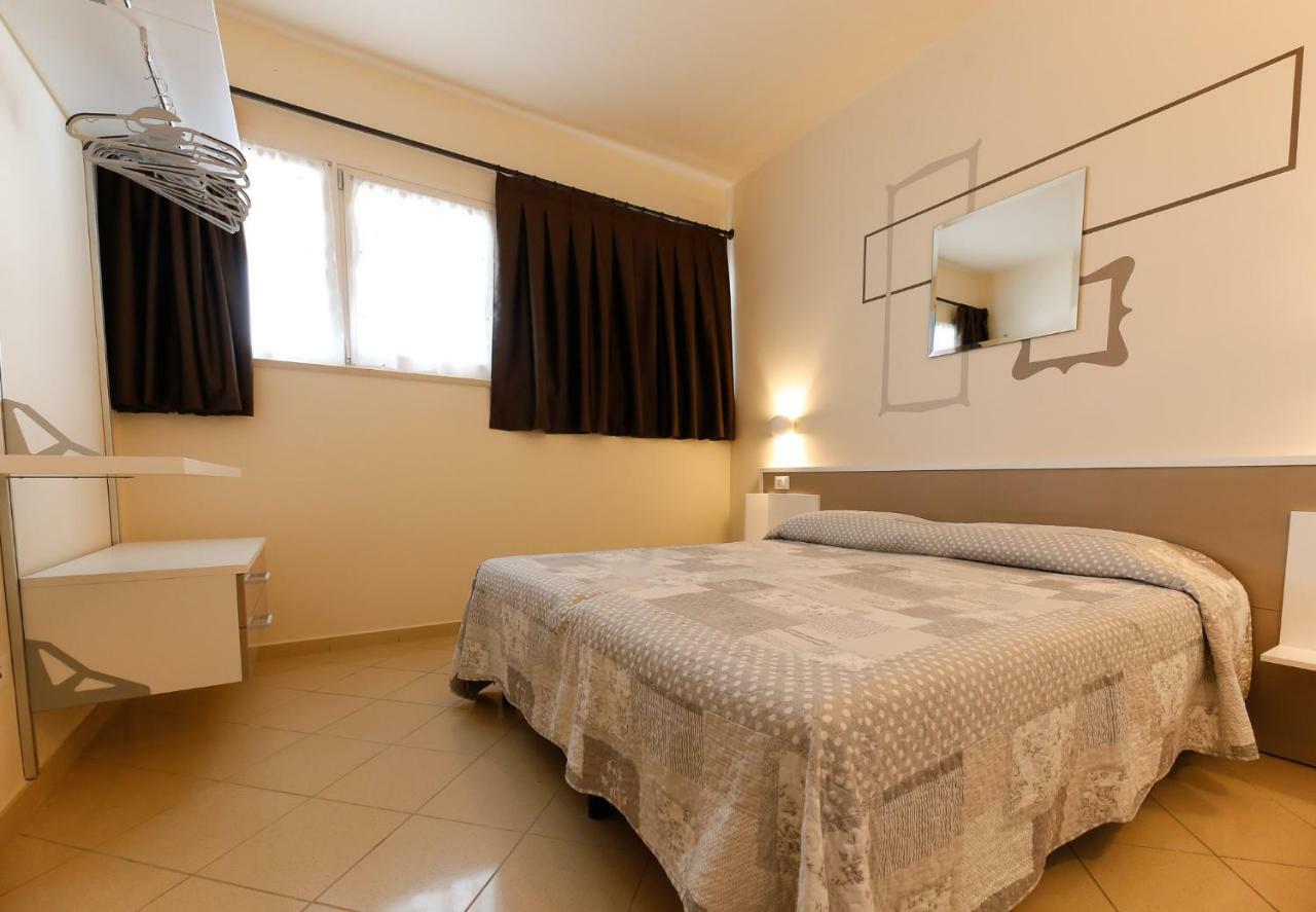 Appartamenti Residence Tulipano Sirmione Eksteriør bilde